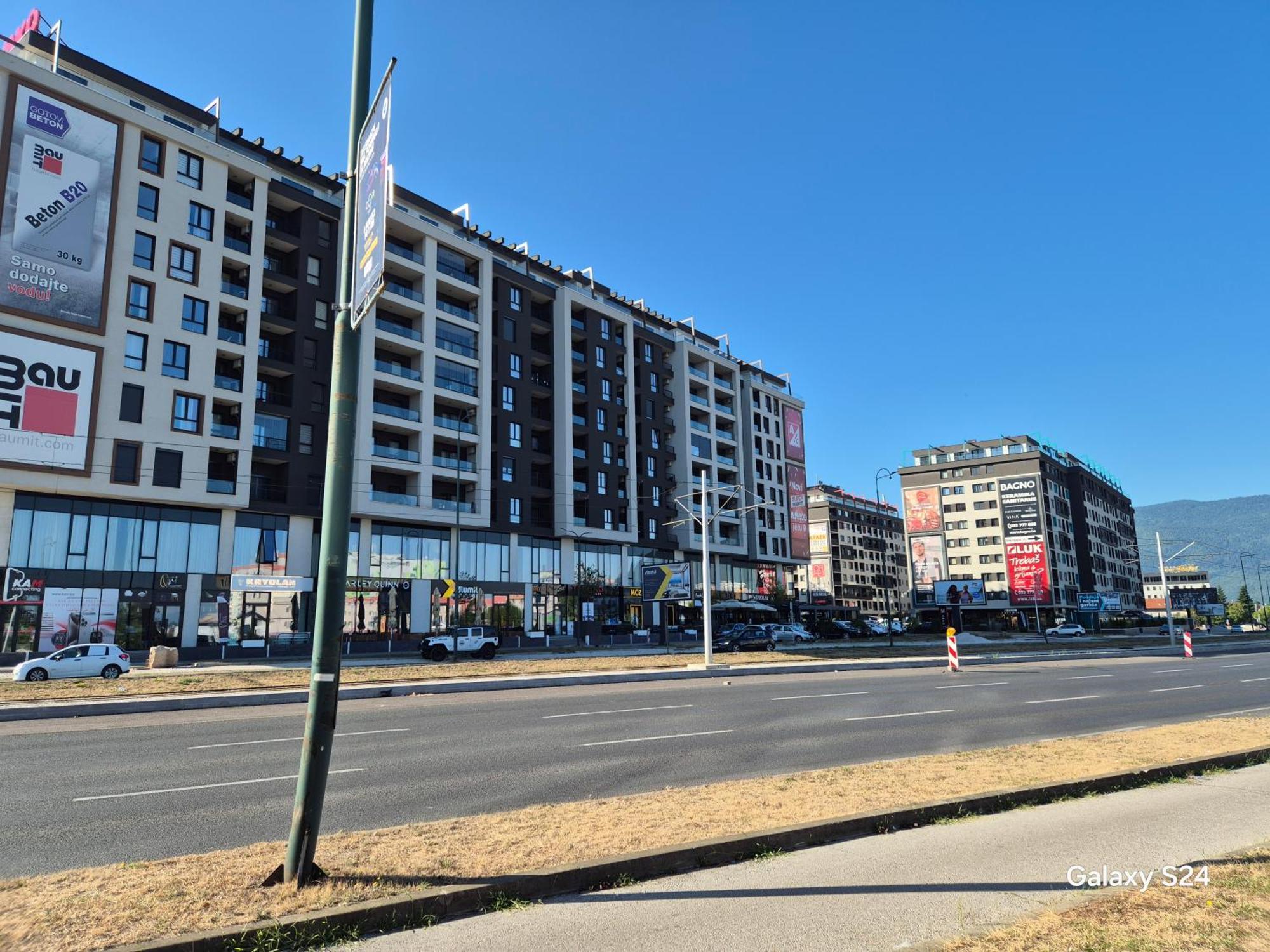 Apartment Colorful Bulevar *
