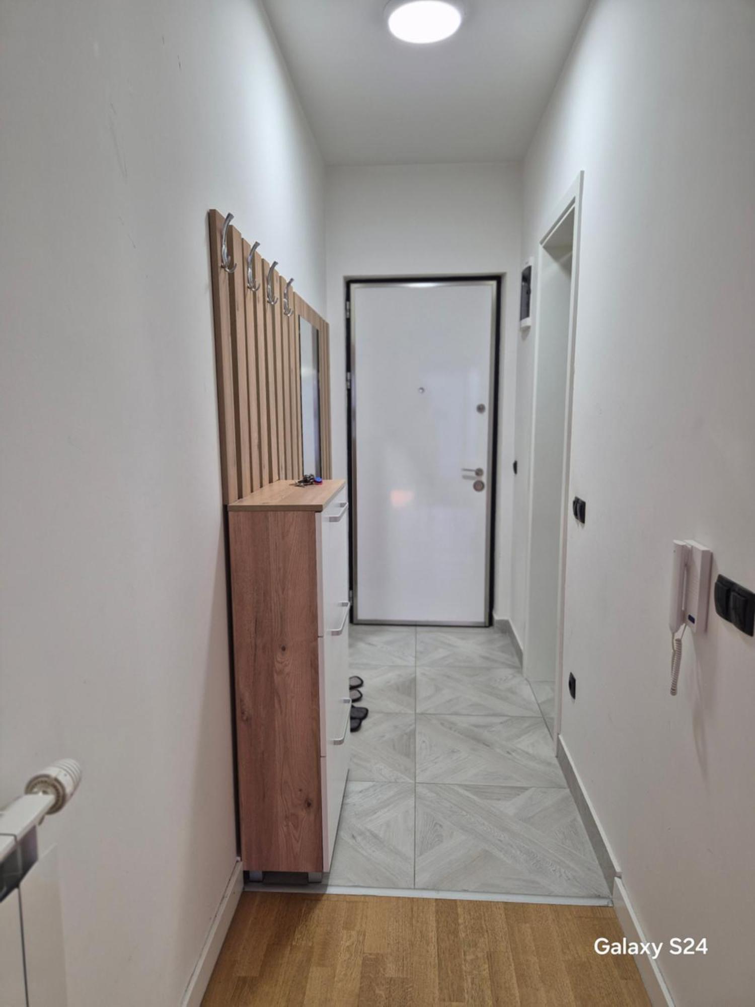 Apartment Colorful Bulevar